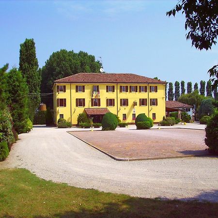 Hotel Antico Casale Vigarano Mainarda Eksteriør billede