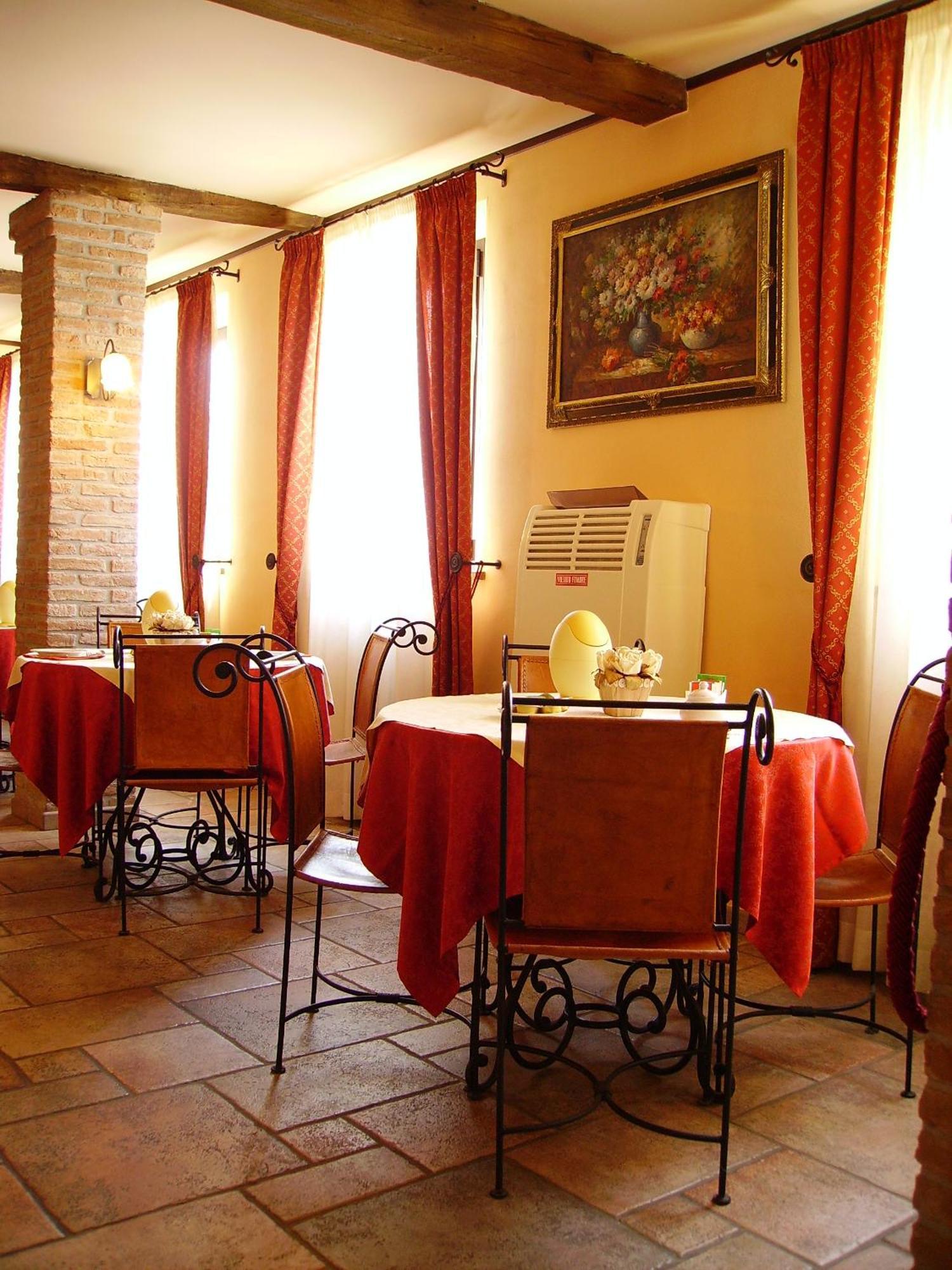 Hotel Antico Casale Vigarano Mainarda Eksteriør billede