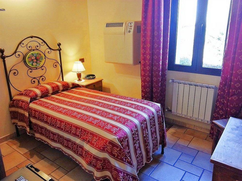 Hotel Antico Casale Vigarano Mainarda Eksteriør billede