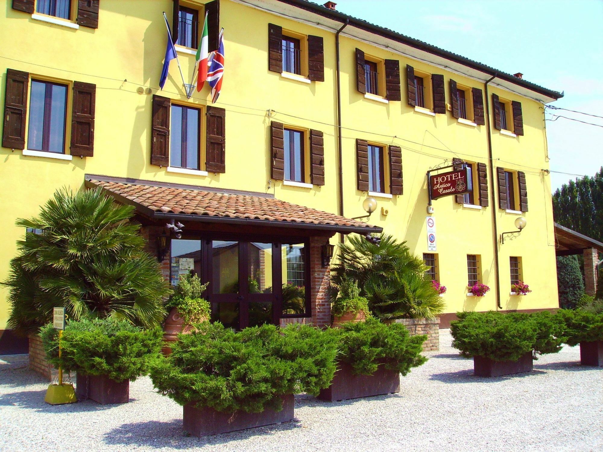 Hotel Antico Casale Vigarano Mainarda Eksteriør billede